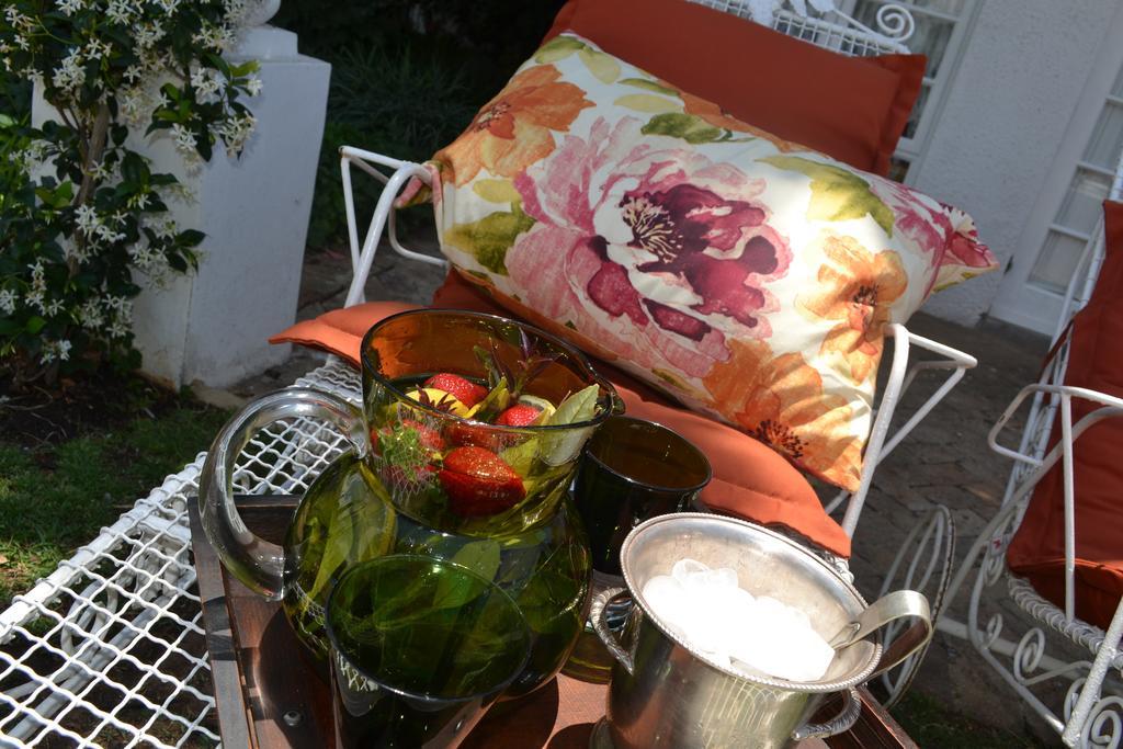 A Tapestry Garden Guest House Potchefstroom Bagian luar foto