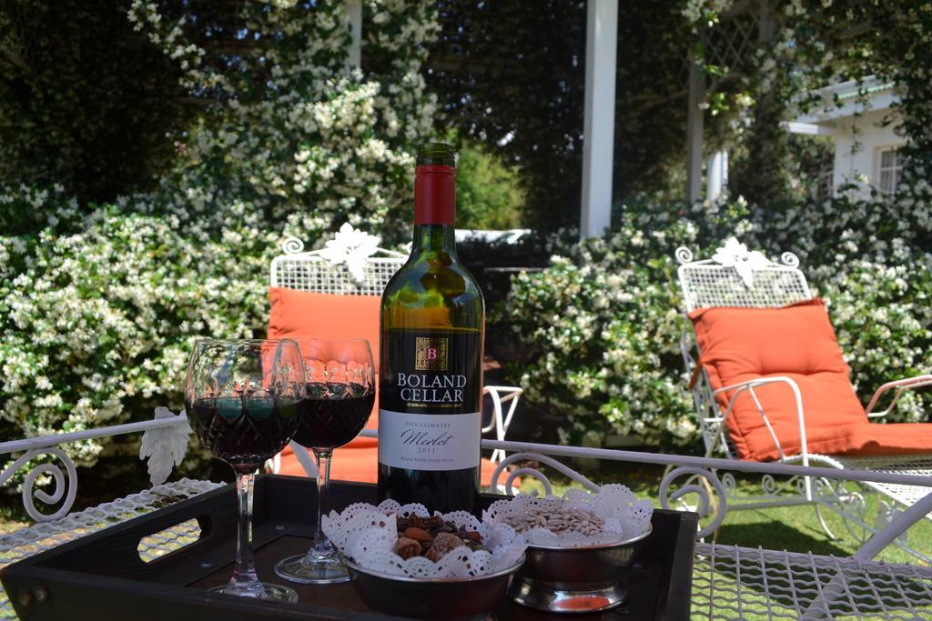 A Tapestry Garden Guest House Potchefstroom Bagian luar foto